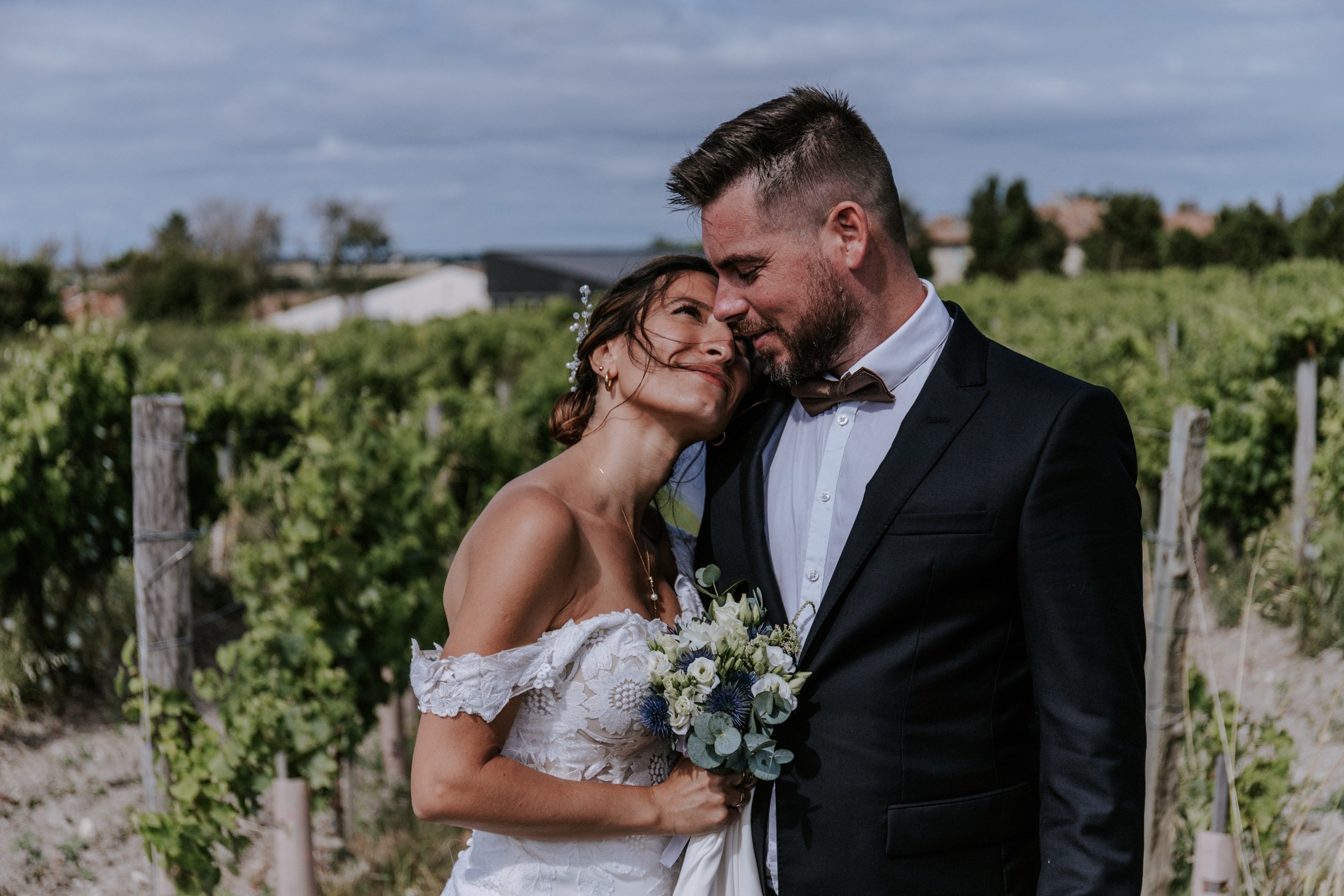 Un regard complice dans les vignes — Florent Leca