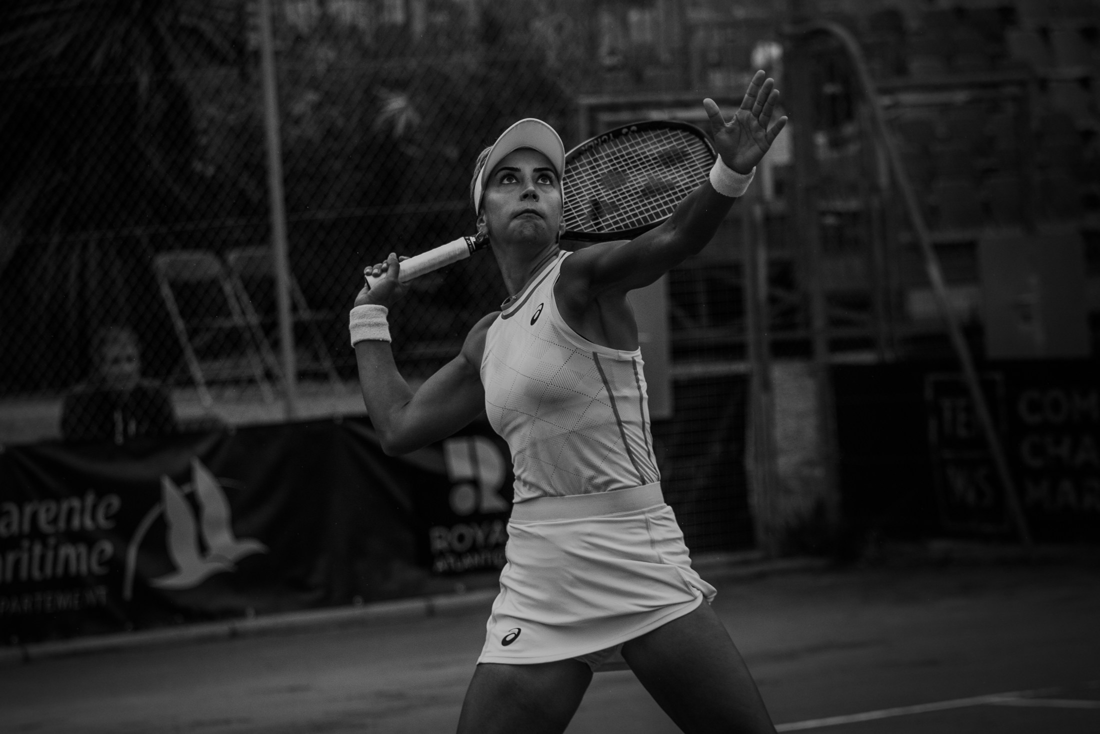 Concentration au moment du service — Florent Leca